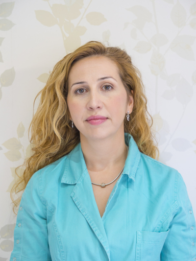 Dr Irena Pavlovic, stomatolog, ugradnja zubnih implanata
